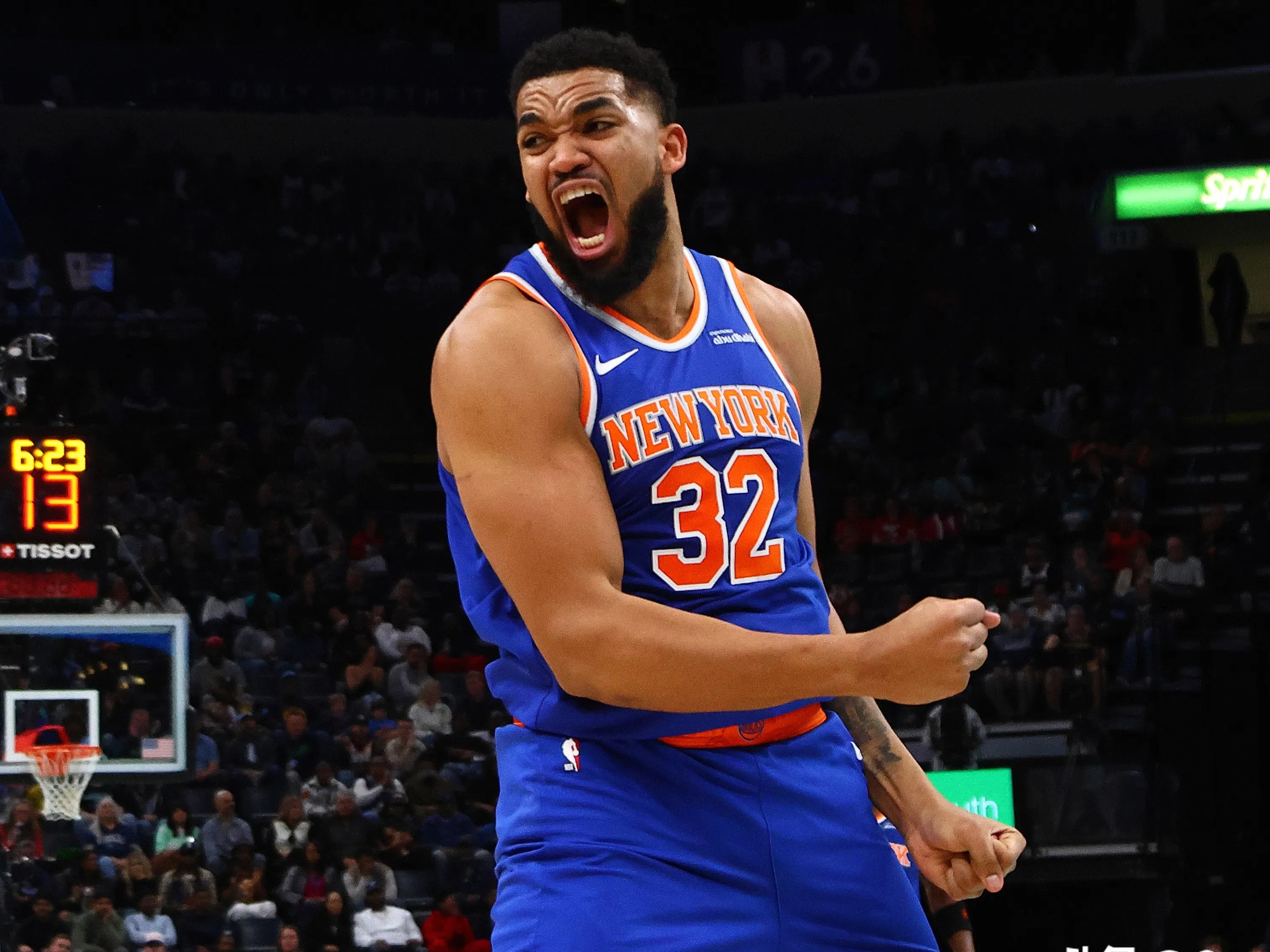 洛杉矶快船冲刺阶段豪取连胜,志在意甲名次提升,震撼外界,轮换策略成焦点 洛杉矶快船冲刺阶段豪取连胜,志在意甲名次提升,震撼外界,轮换策略成焦点